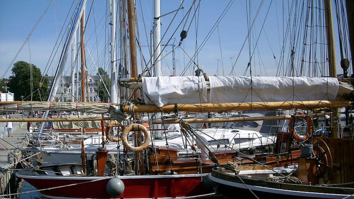 Historic Sailboat Owners Set Sail in Protest